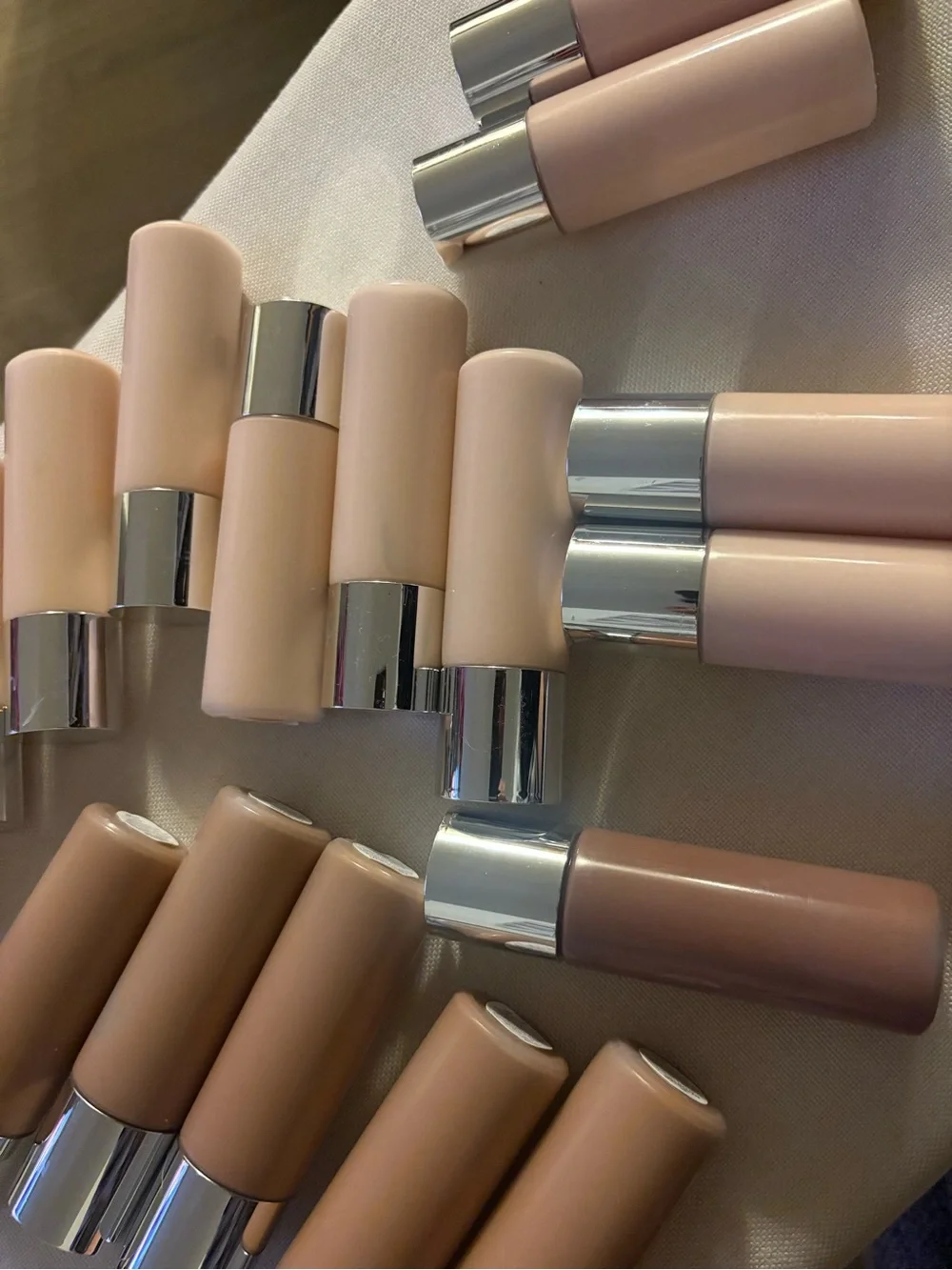 Neutral Liquid Foundation undone beauty shade 1